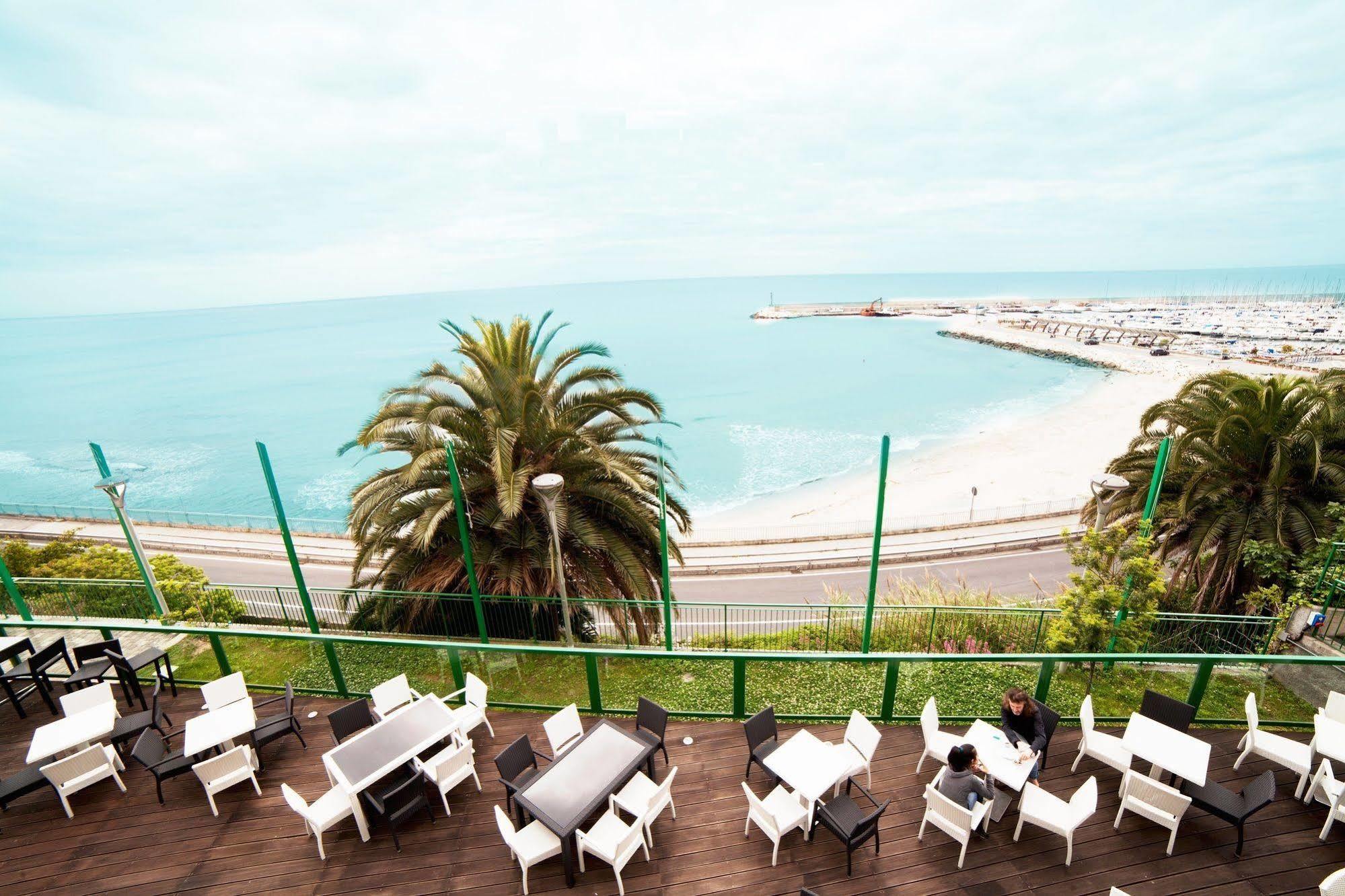 Hotel Del Golfo Finale Ligure Exterior foto